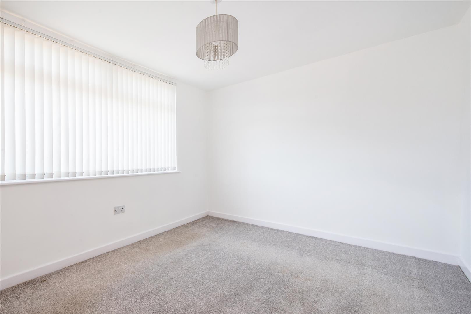 Howe Grove, Chorley